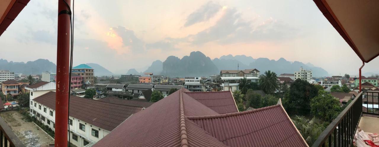 Pangu Hotel - 盘古酒店 Vang Vieng Extérieur photo